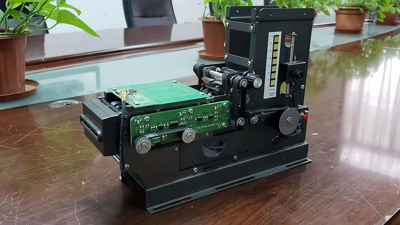 How to Choose the Right Type of Card Dispenser: A Complete Guide