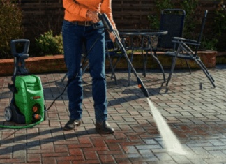 The Pro’s and Cons of Power Washer Rechargeable Batteries