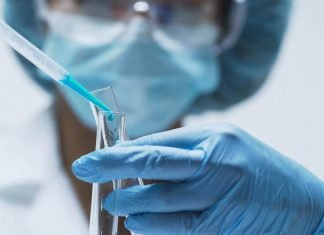 What to Consider When Choosing Private Label Teeth Whitening Manufacturers